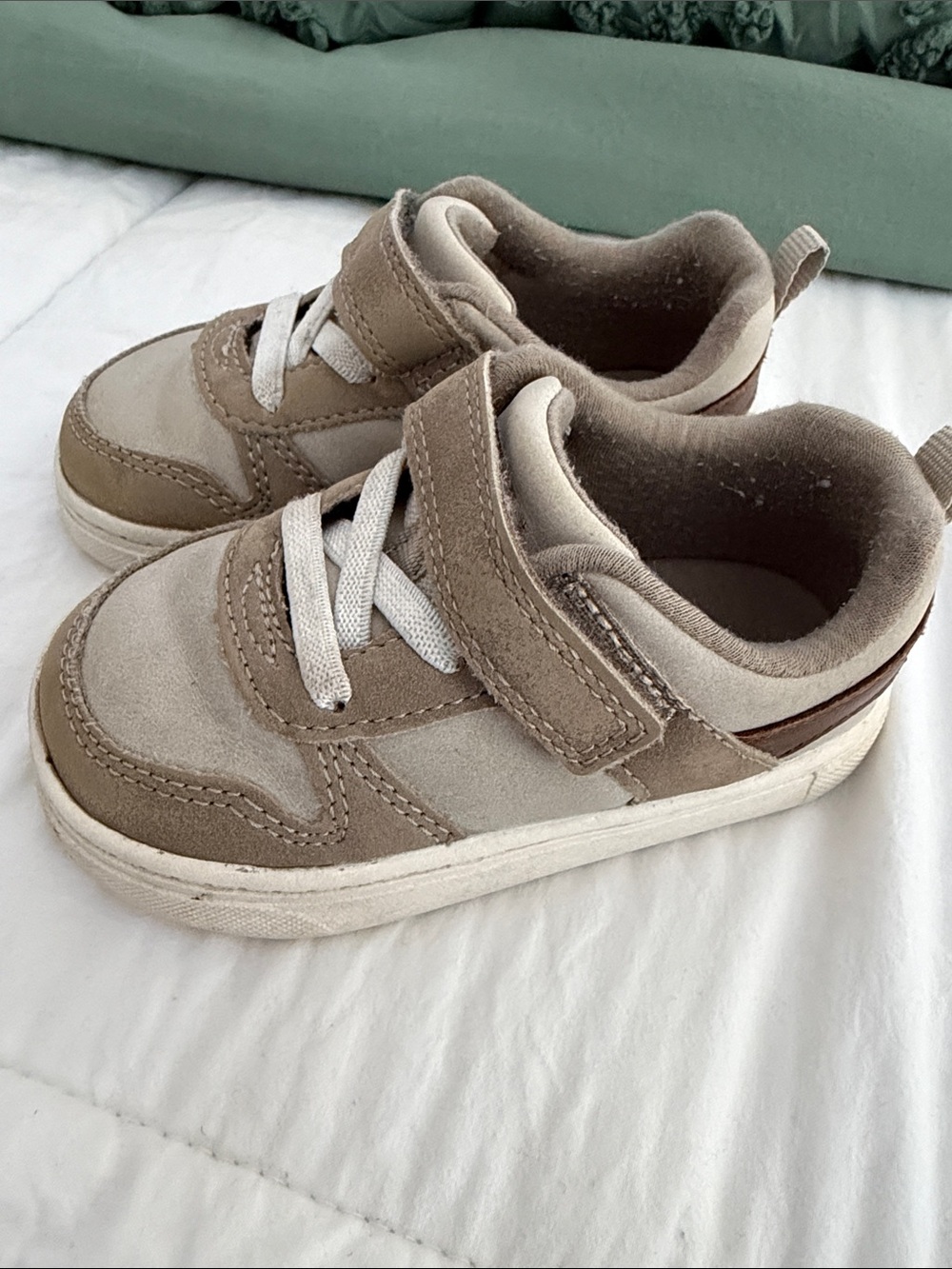 Carter’s Sneakers Tennis Shoes